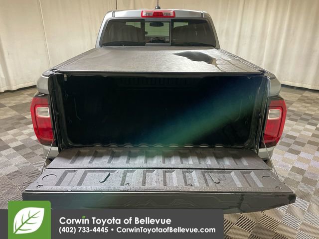 Used 2024 GMC Canyon Denali image 16