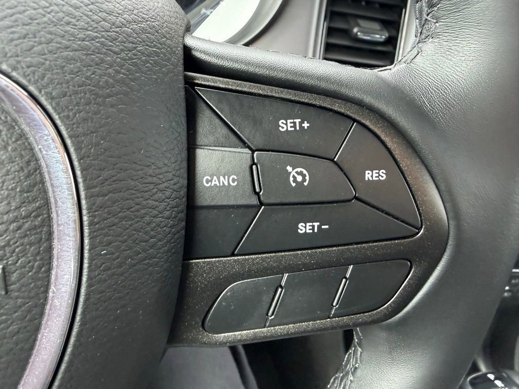 Used 2023 Dodge Charger SXT w/ Blacktop Package image 19