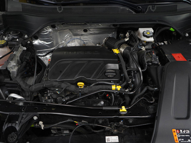 Used 2024 Chevrolet Trax LT w/ Sunroof Package image 25