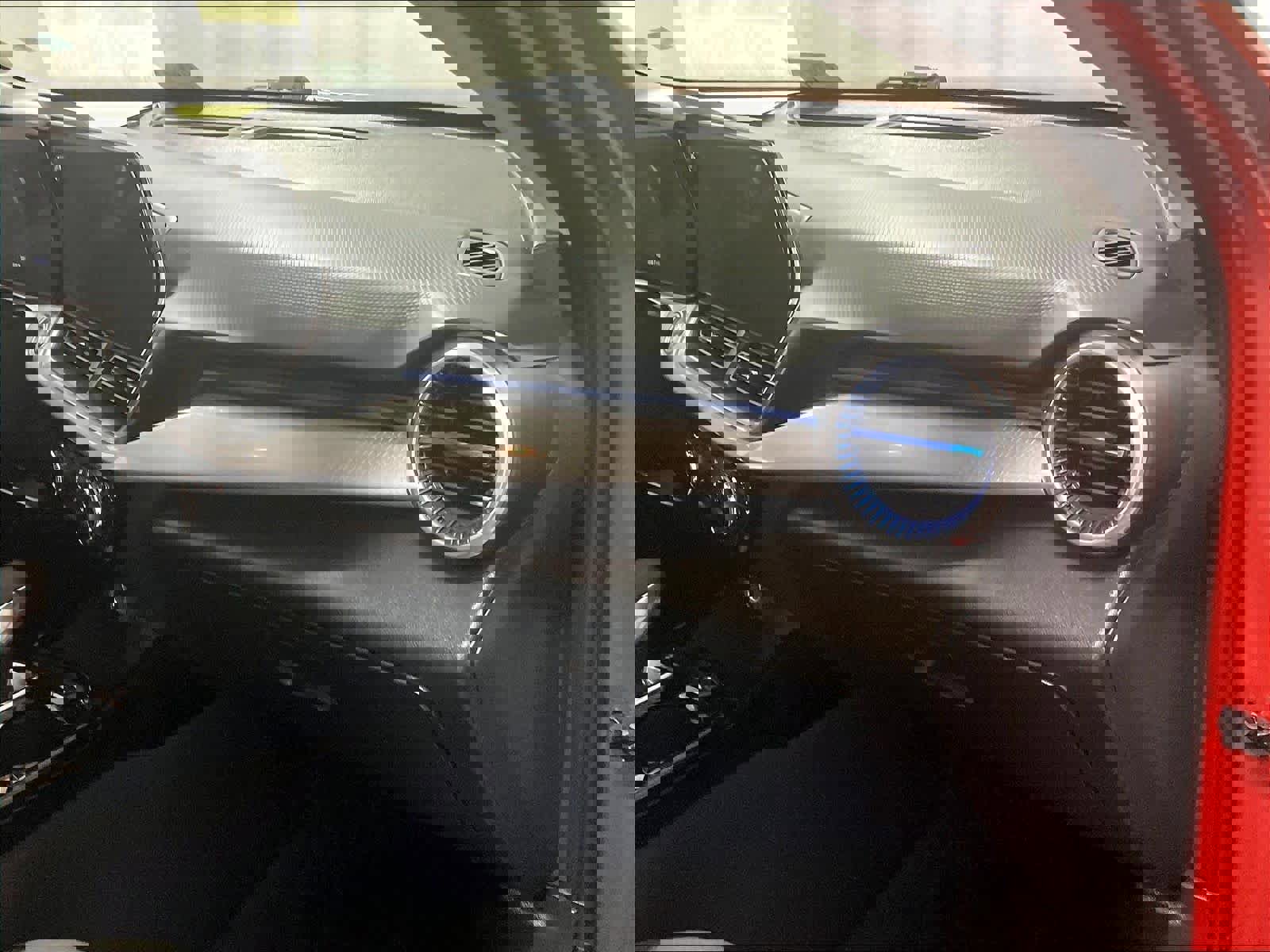 Used 2024 Chevrolet Trax LT image 13