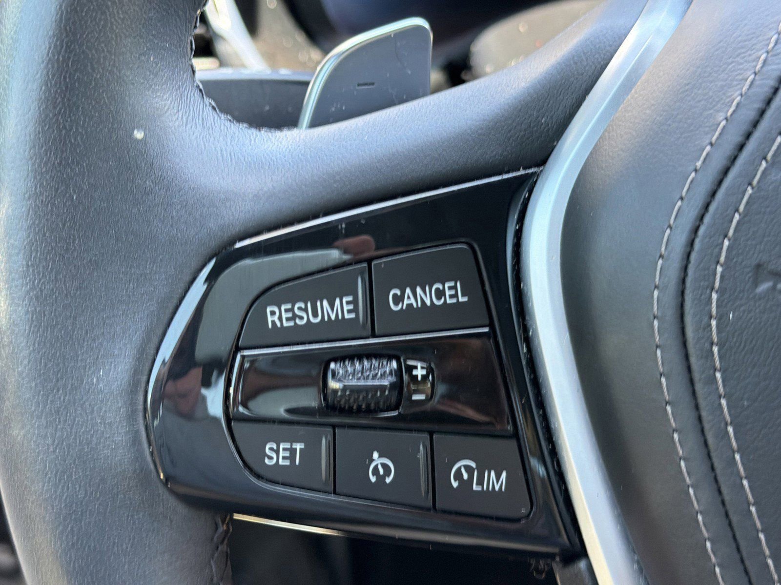 Certified 2023 BMW 530i w/ Convenience Package RWD image 29