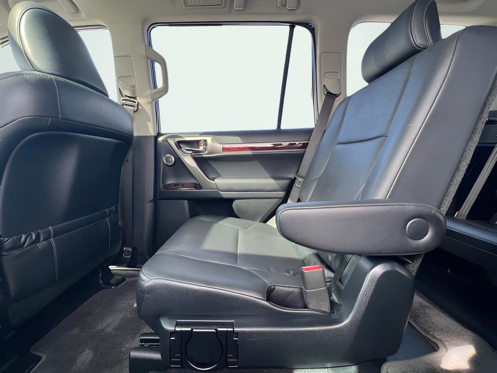 Used 2017 Lexus GX 460 Luxury image 18