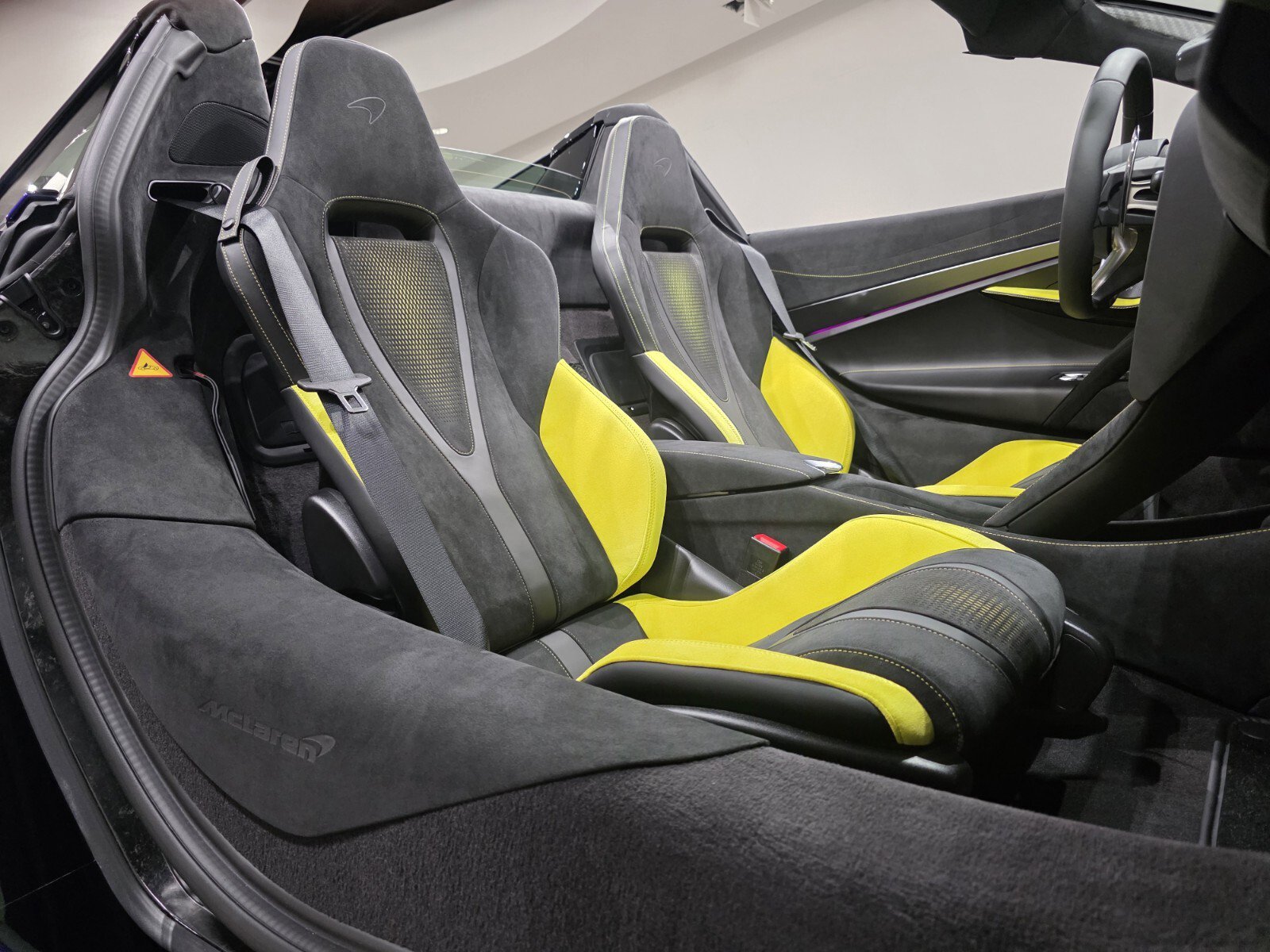 New 2026 McLaren 750S Spider image 19