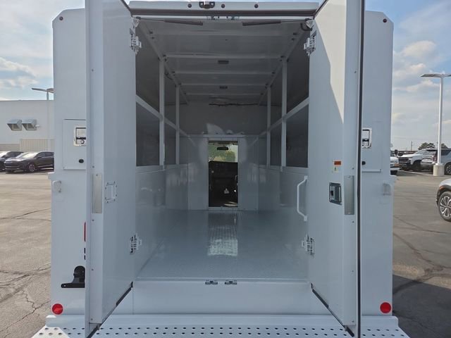 New 2025 Chevrolet Express 3500 w/ Power Convenience Package image 21