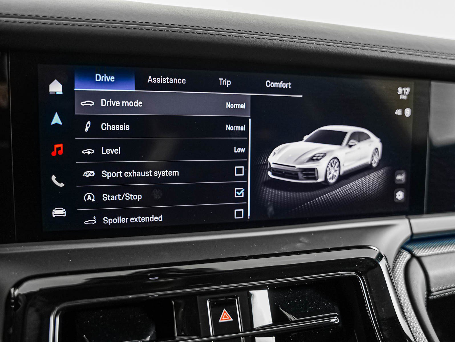 Certified 2024 Porsche Panamera RWD image 26