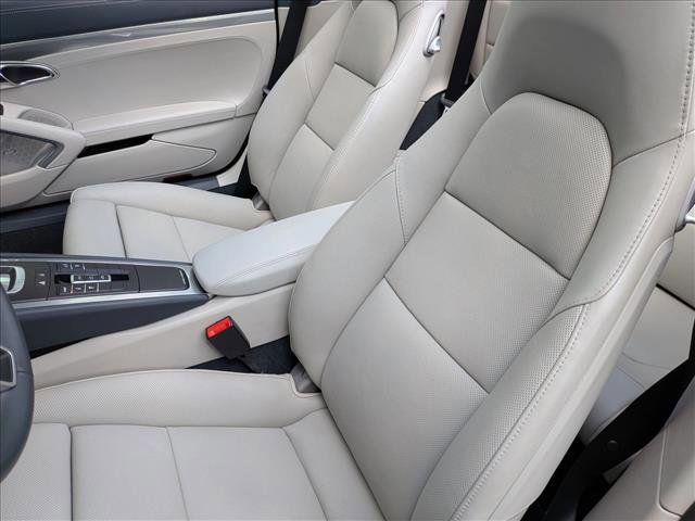 Used 2017 Porsche 911 Carrera image 12