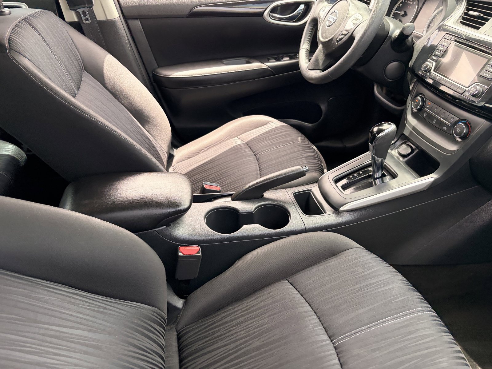 Used 2017 Nissan Sentra SV FWD image 10