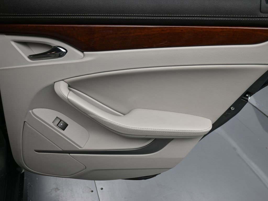 Used 2011 Cadillac CTS Premium image 15