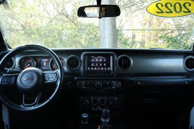 Used 2022 Jeep Gladiator Sport image 13