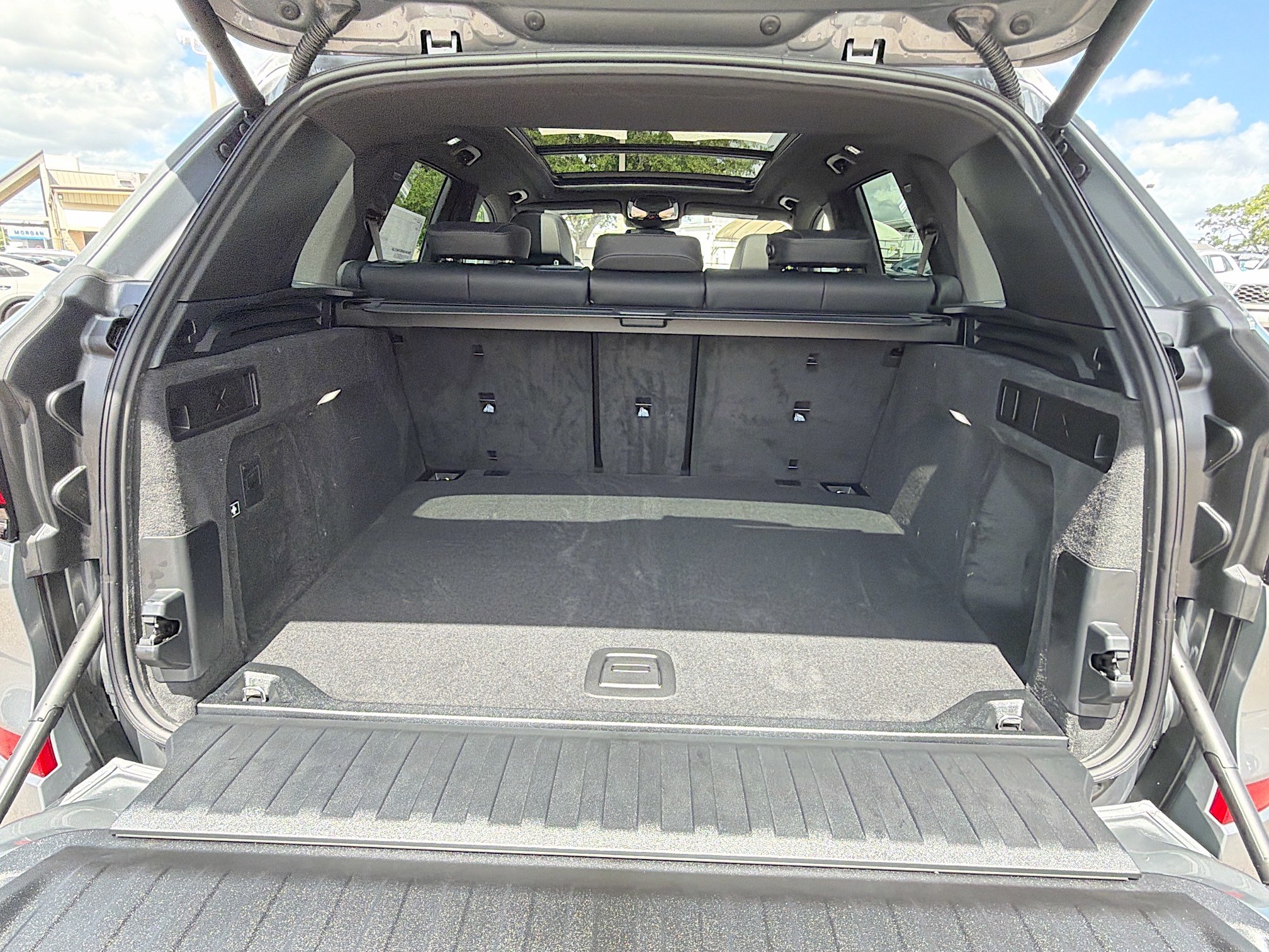 New 2026 BMW X5 xDrive40i w/ M Sport Package image 12