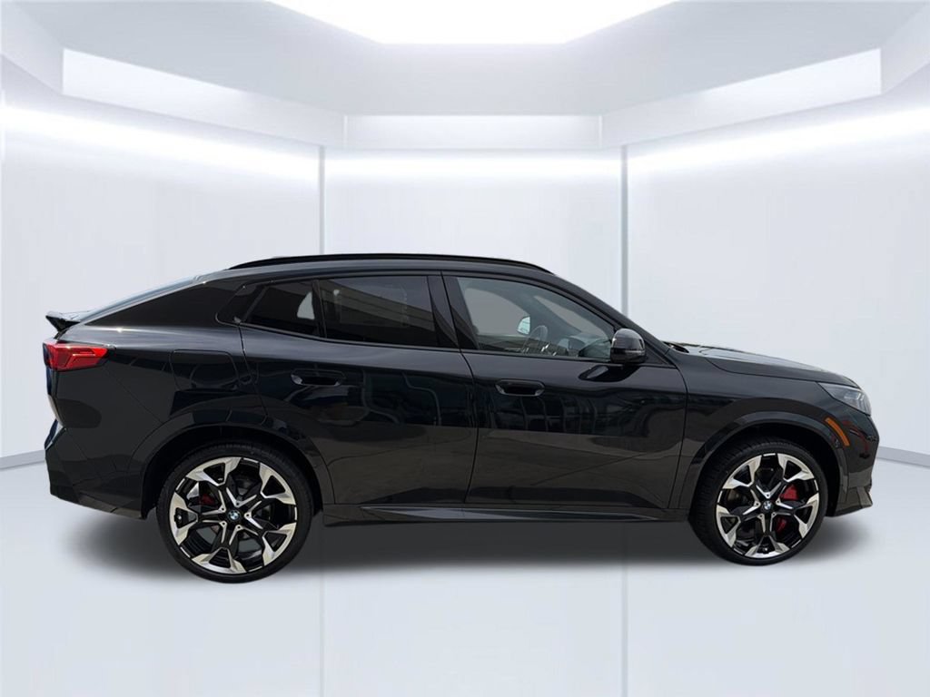 New 2026 BMW X2 xDrive28i w/ Technology Package AWD/4WD image 7
