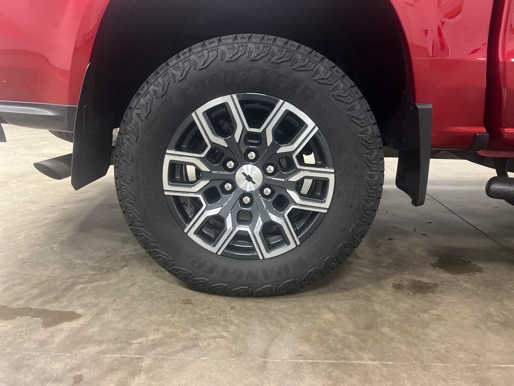 Certified 2024 Chevrolet Colorado Z71 w/ Z71 Convenience Package 2 AWD/4WD image 10