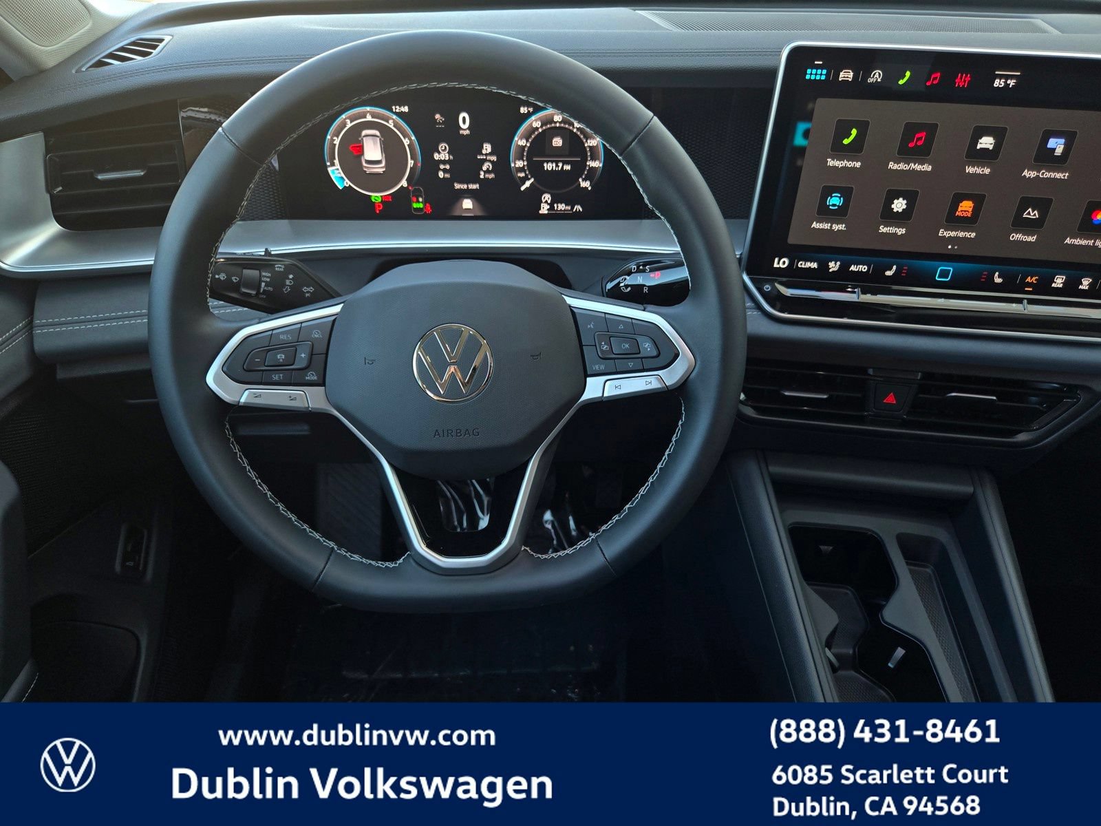 New 2026 Volkswagen Tiguan SE AWD/4WD image 11