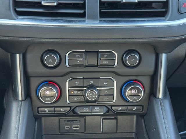 Used 2021 Chevrolet Tahoe Z71 w/ Luxury Package AWD/4WD image 15