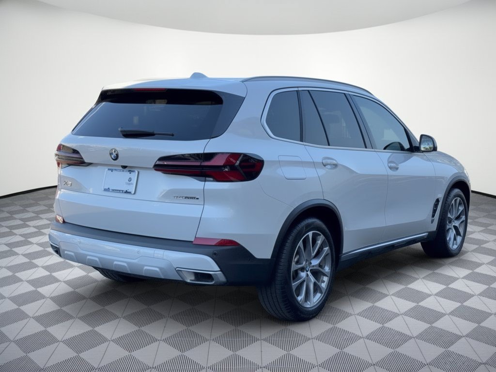 Used 2026 BMW X5 sDrive40i w/ Premium Package RWD image 9