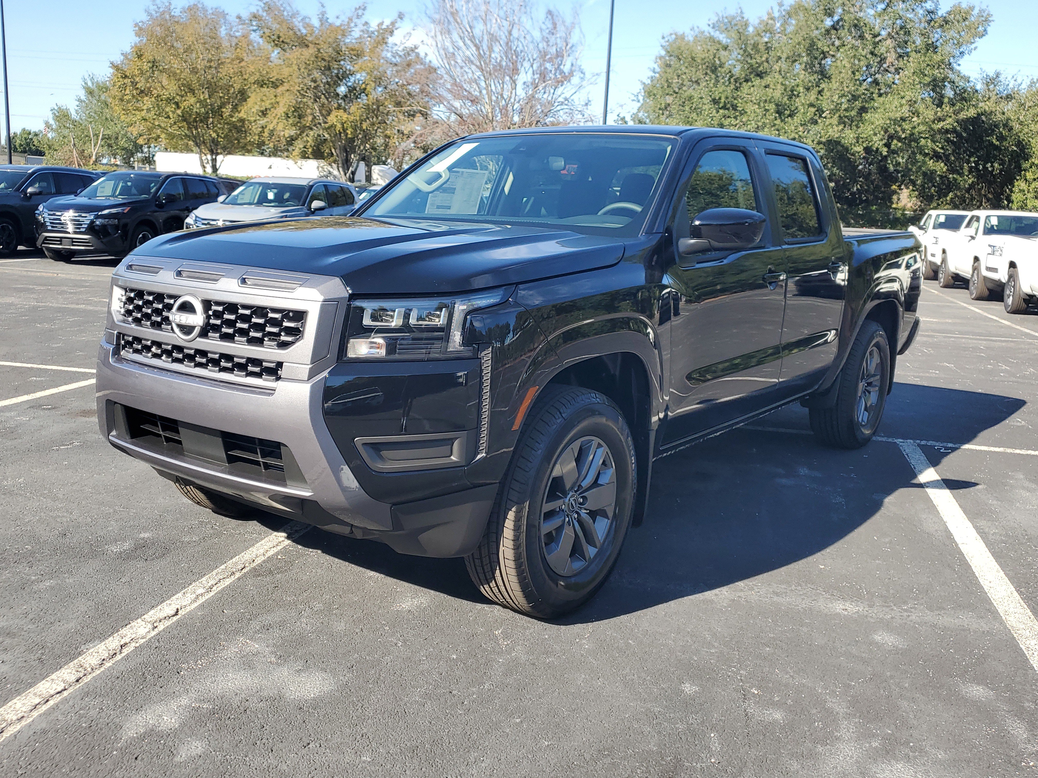 New 2026 Nissan Frontier SV image 3