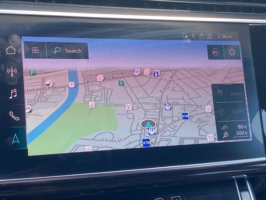 Used 2022 Audi SQ7 Prestige w/ Prestige Package AWD/4WD image 16