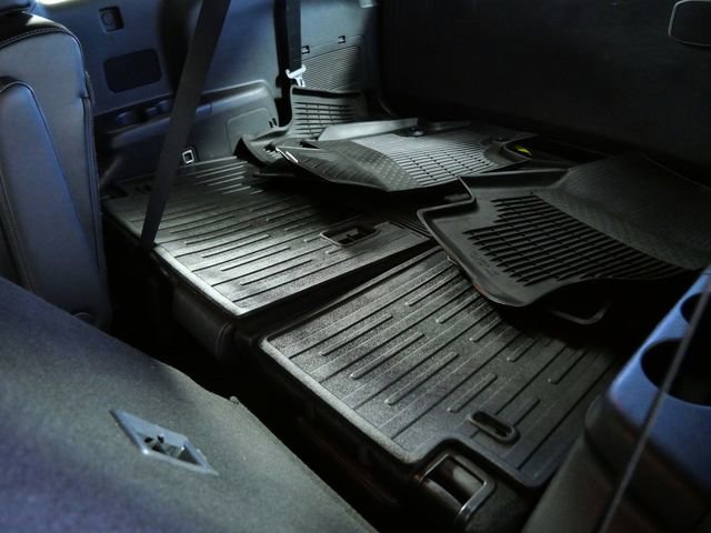 Used 2021 Toyota Highlander XSE image 16