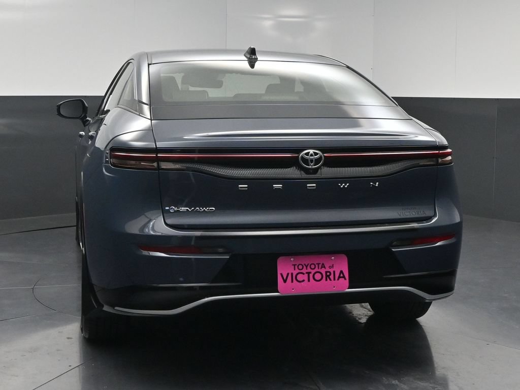 New 2027 Toyota Crown AWD/4WD image 17