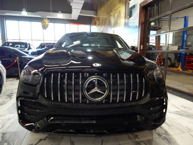 Used 2023 Mercedes-Benz GLE 53 AMG AMG GLE 53 AWD w/ AMG Dynamic Plus Package image 2