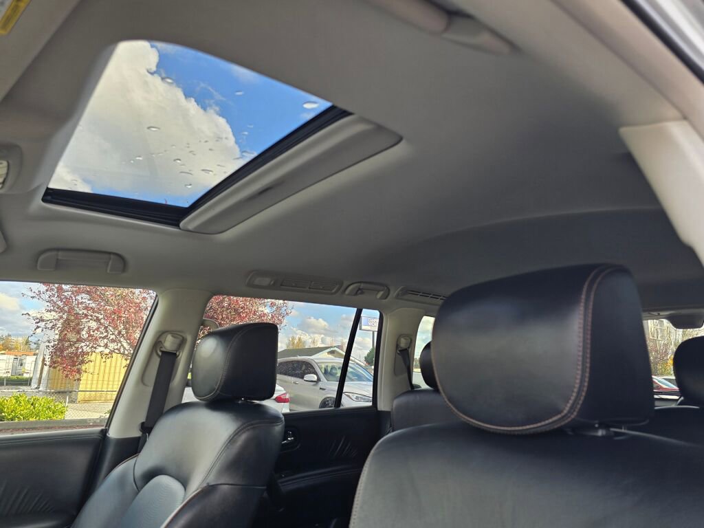 Used 2019 Nissan Armada Platinum w/ Captain's Chairs Package image 26