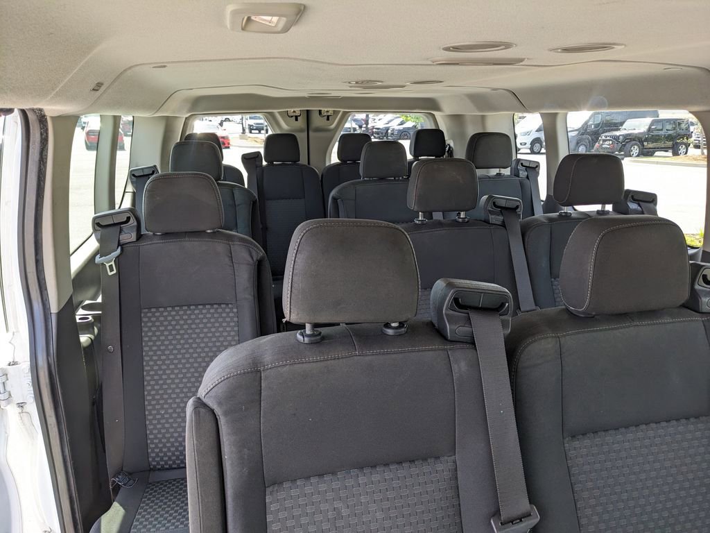 Used 2021 Ford Transit 350 XLT image 34