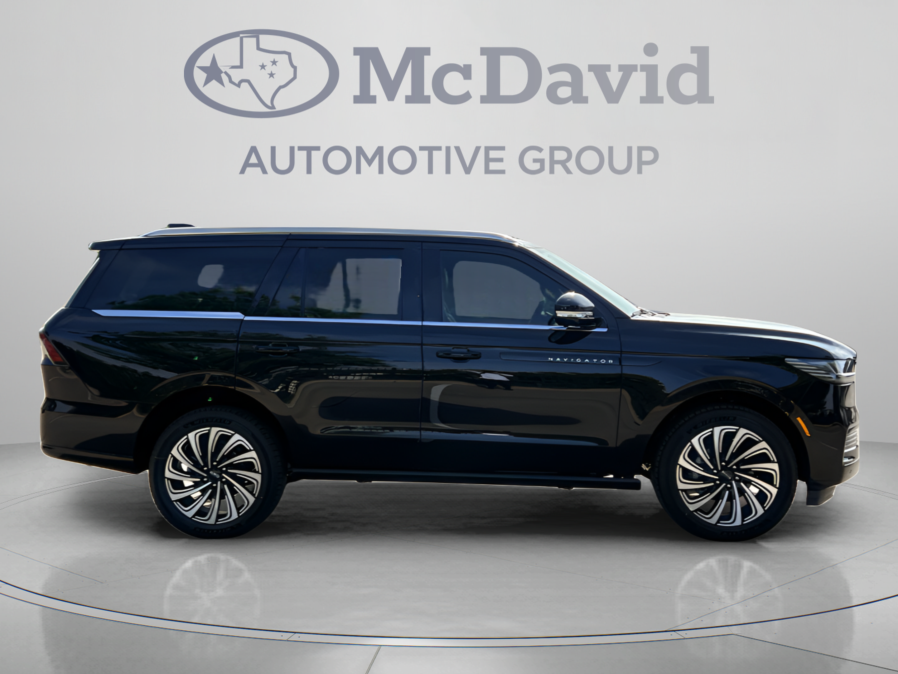 New 2026 Lincoln Navigator Black Label AWD/4WD image 8