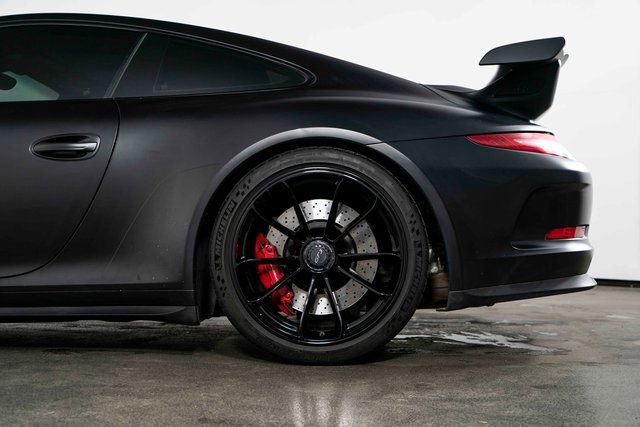 Used 2015 Porsche 911 GT3 image 13