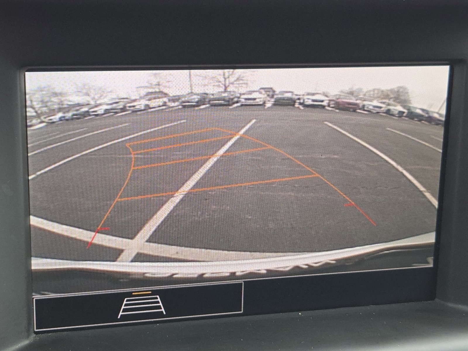 Used 2023 GMC Terrain SLE image 5