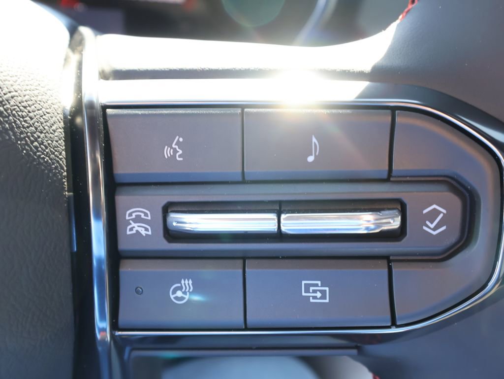 New 2026 GMC Canyon AT4X w/ AT4X AEV Edition AWD/4WD image 18