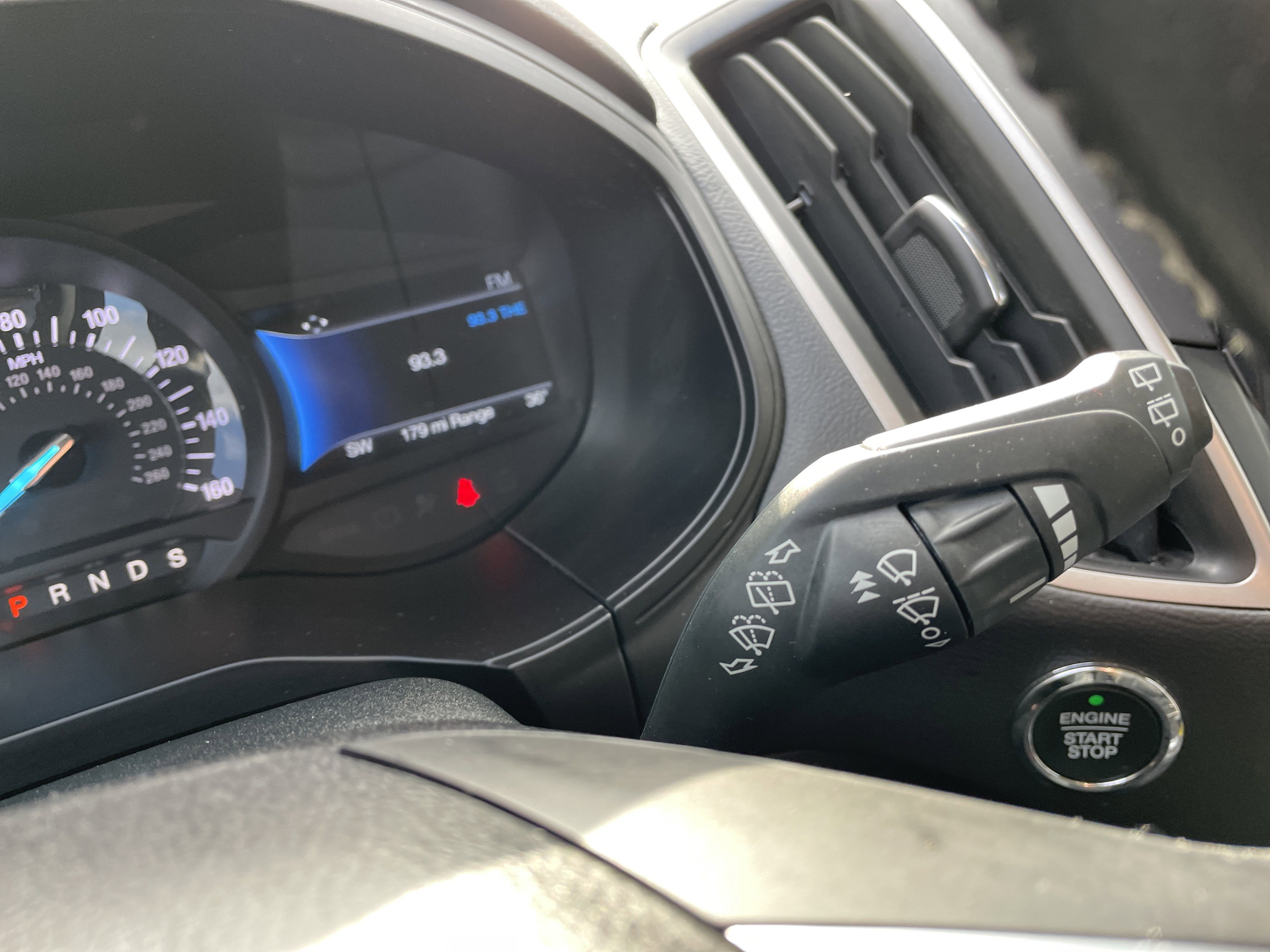 Used 2023 Ford Edge SEL w/ Convenience Package image 27