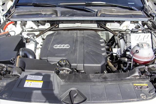 Used 2023 Audi Q5 2.0T Premium w/ Convenience Package AWD/4WD image 26