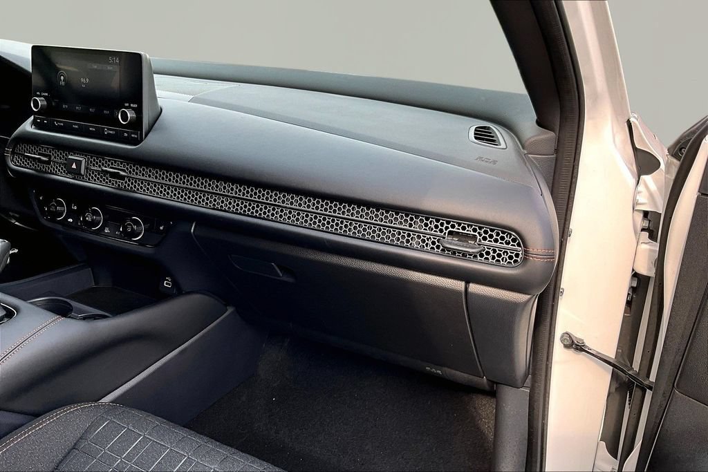 Certified 2024 Honda HR-V Sport image 18