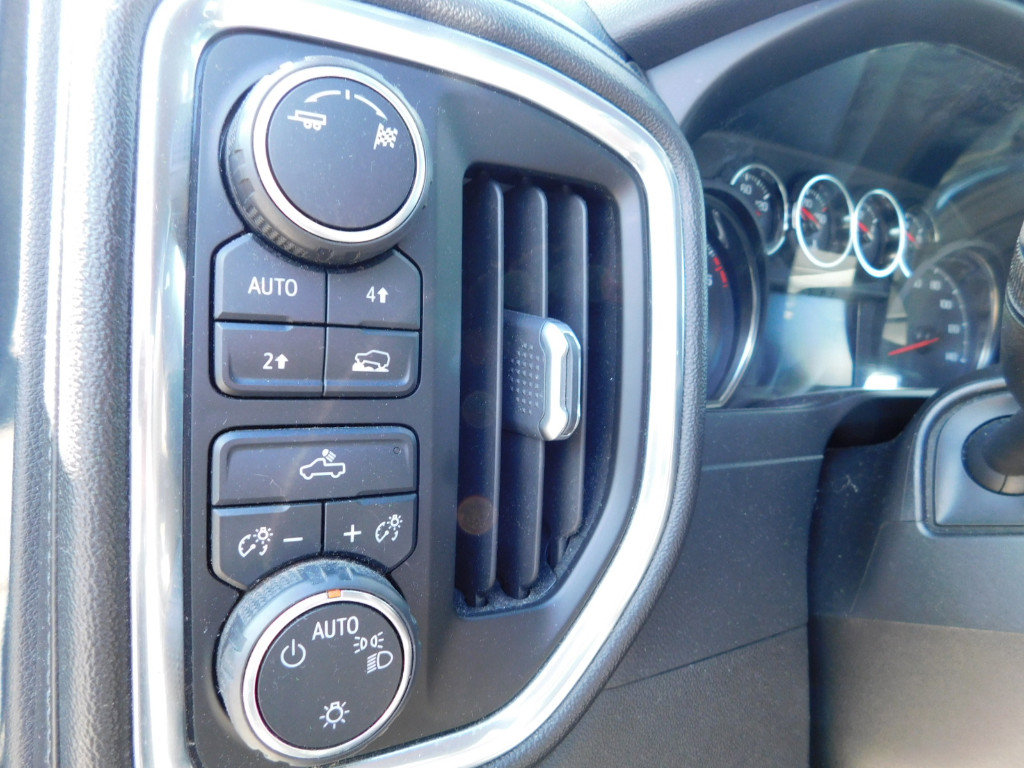 Used 2019 Chevrolet Silverado 1500 LT w/ All-Star Edition AWD/4WD image 11