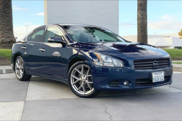 Used 2011 Nissan Maxima 3.5 SV w/ Sport Pkg image 2