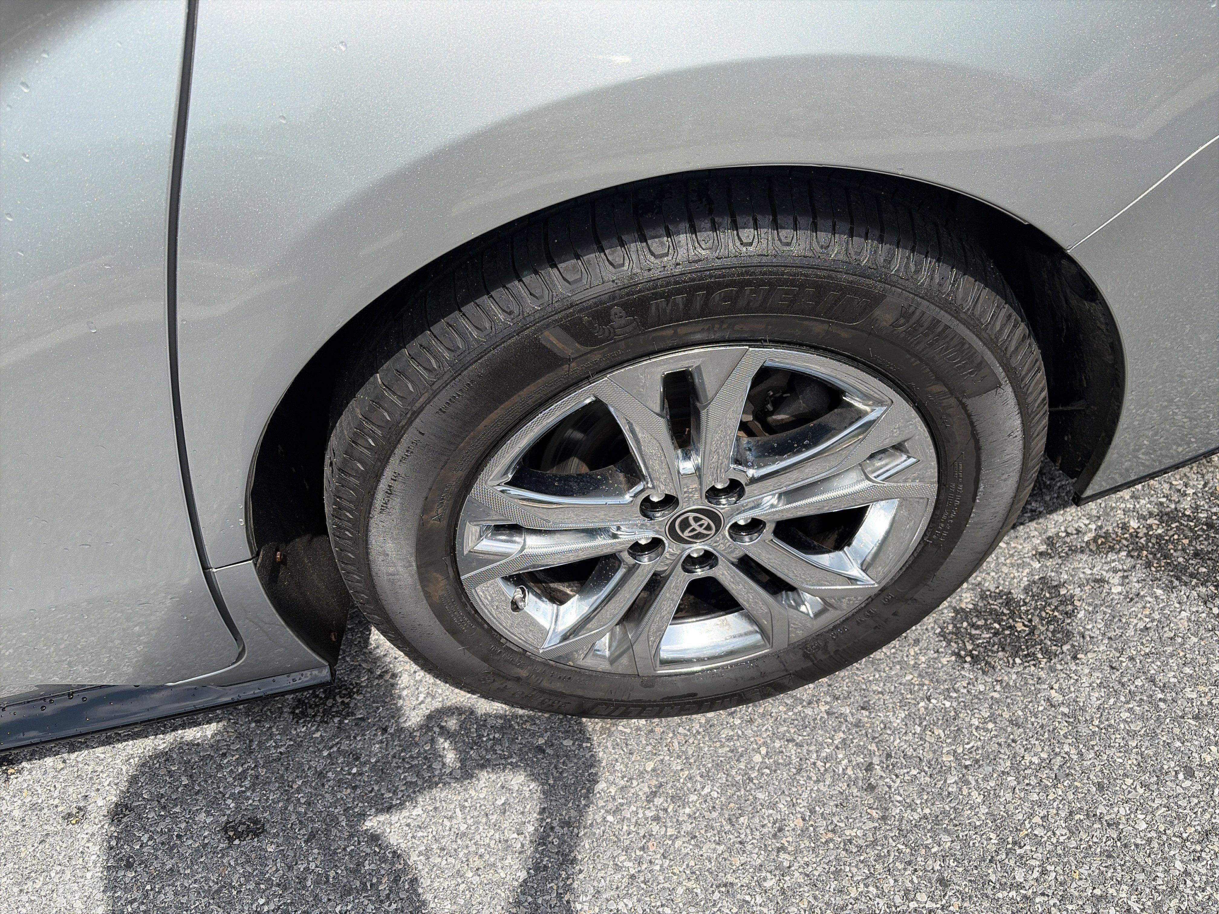 Used 2022 Toyota Sienna XSE AWD/4WD image 13