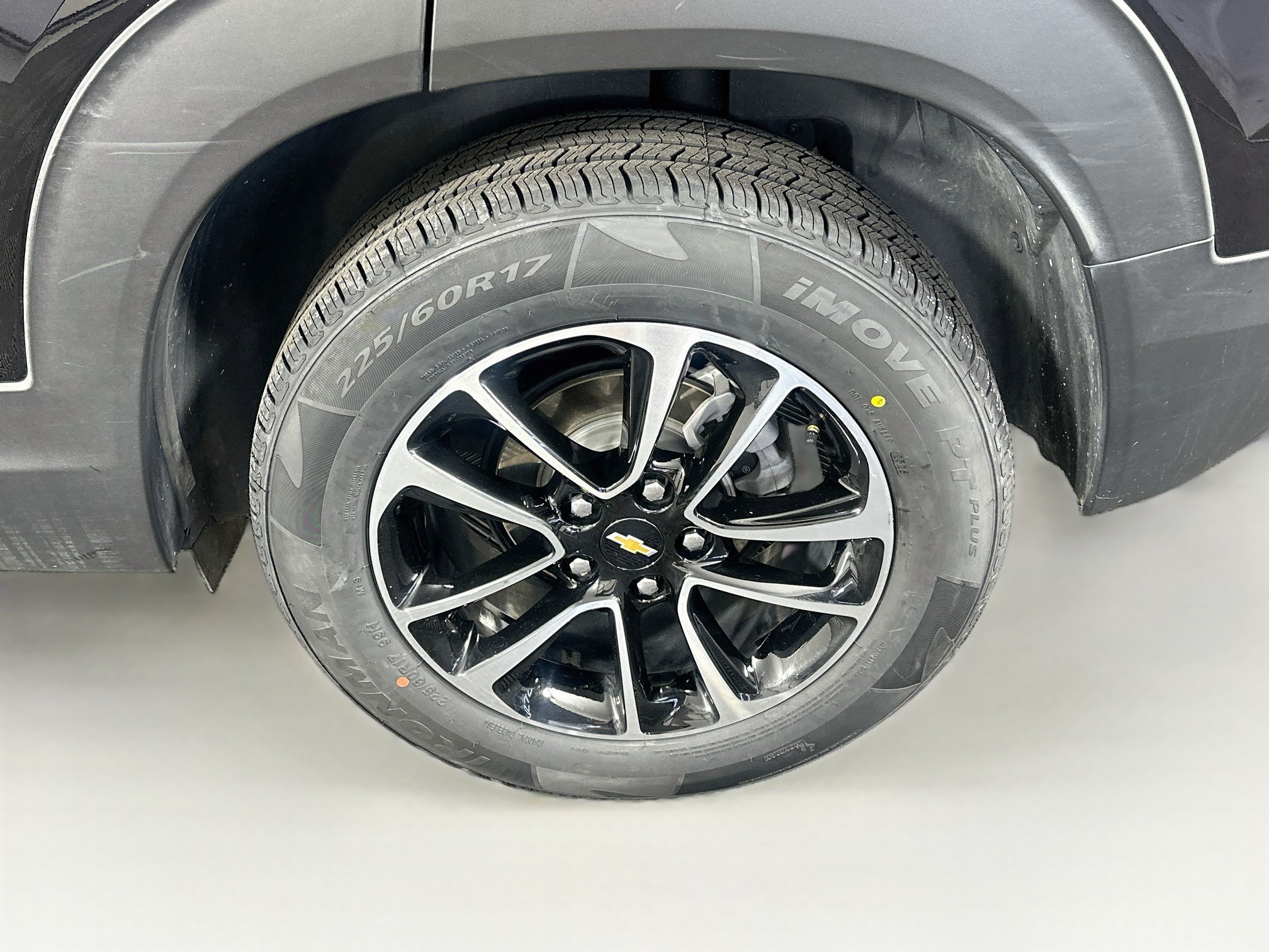 Used 2025 Chevrolet TrailBlazer LT FWD image 11