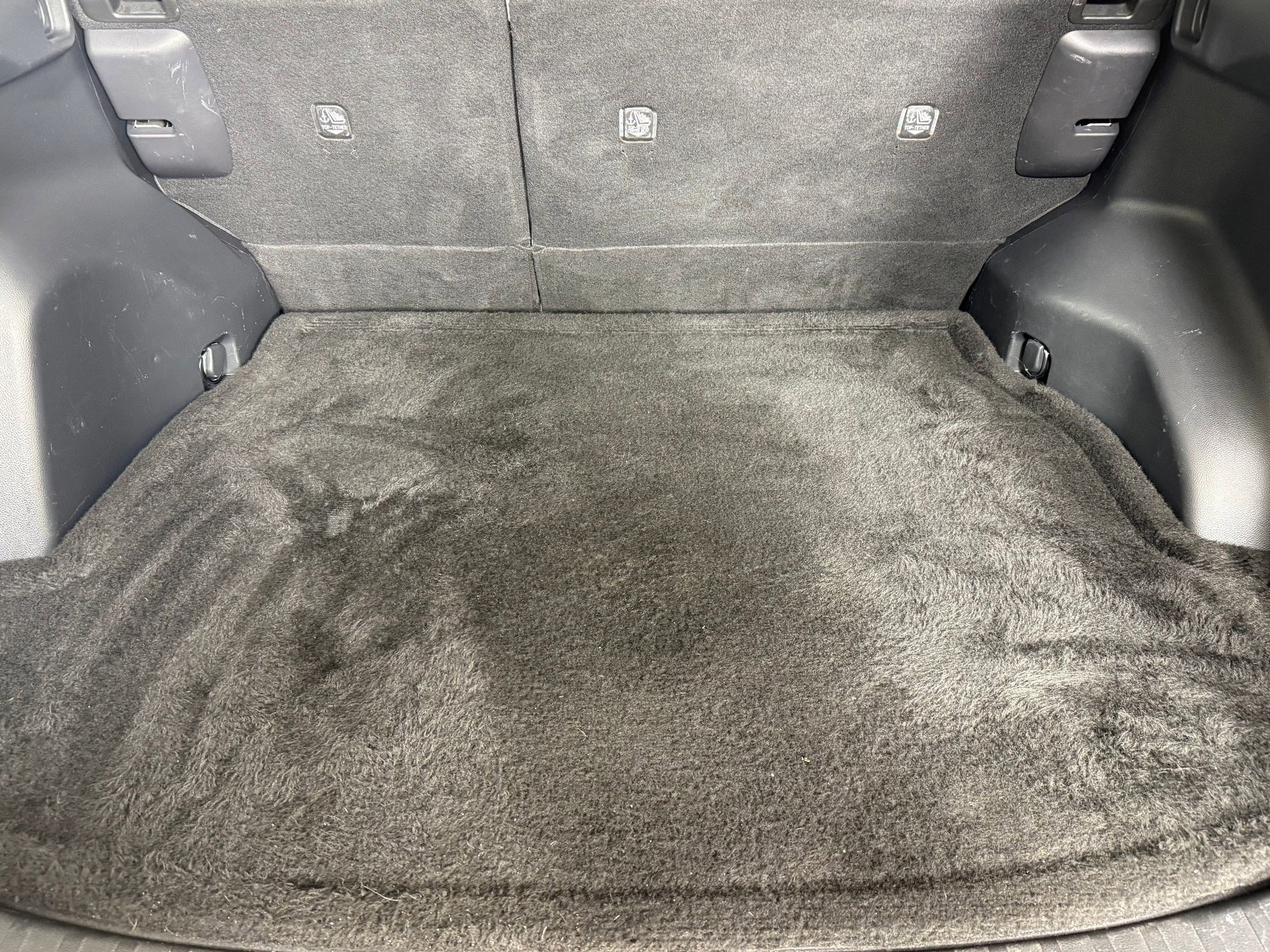 Used 2020 Toyota RAV4 XLE image 20