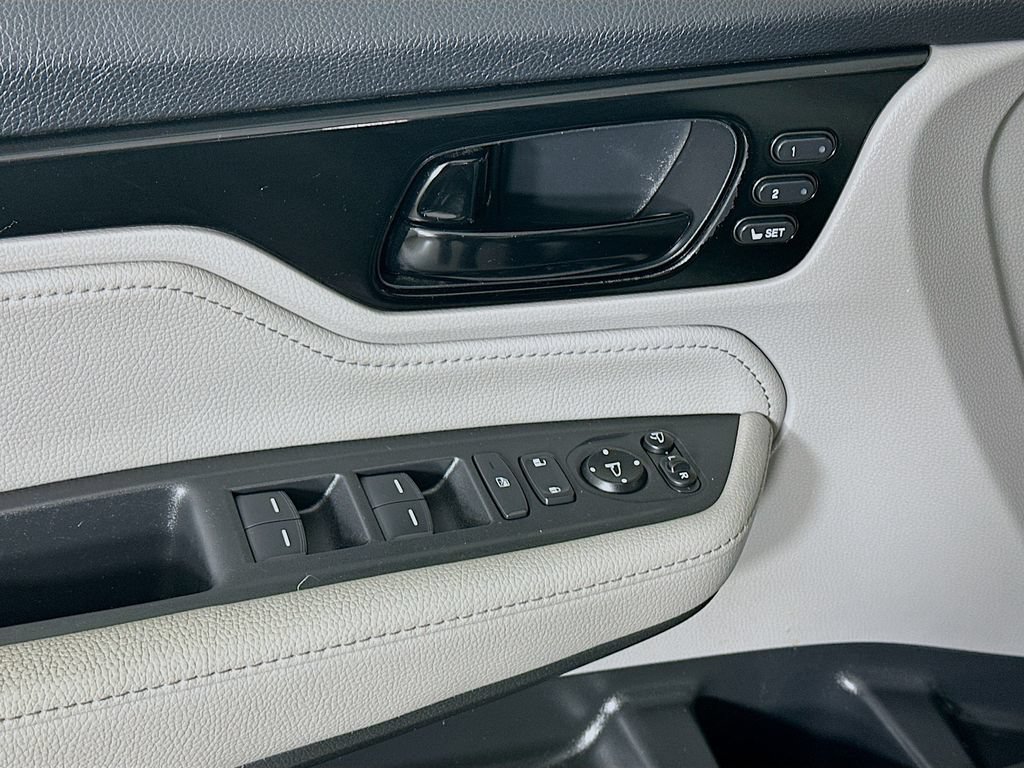 Used 2018 Honda Odyssey Elite image 30