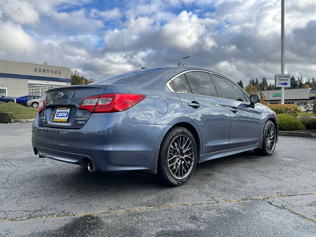 Used 2015 Subaru Legacy 3.6R Limited AWD/4WD image 7
