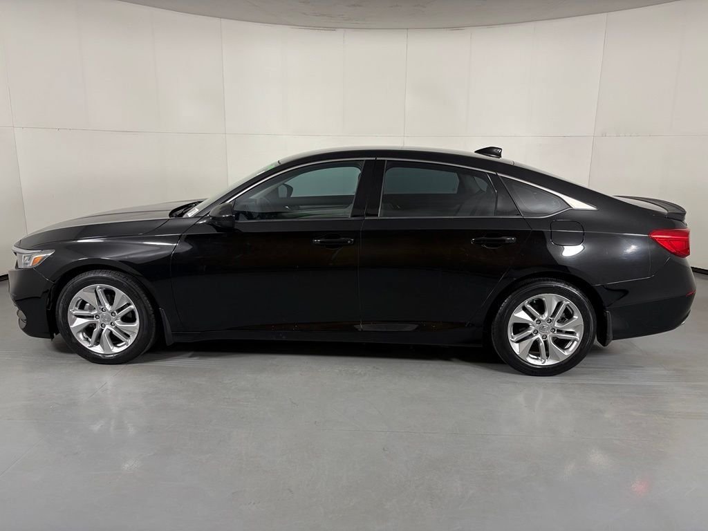 Used 2018 Honda Accord LX image 5
