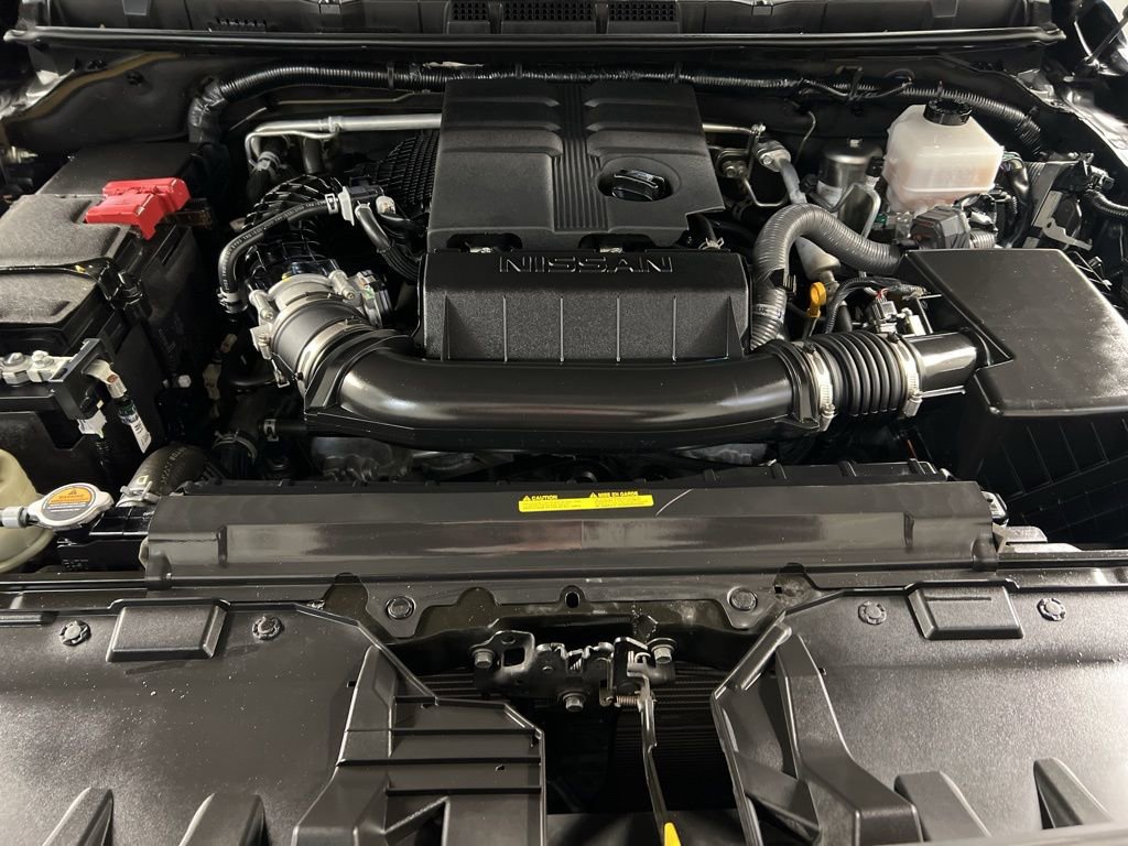 Used 2023 Nissan Frontier PRO-4X w/ Pro-4X Premium Package AWD/4WD image 42