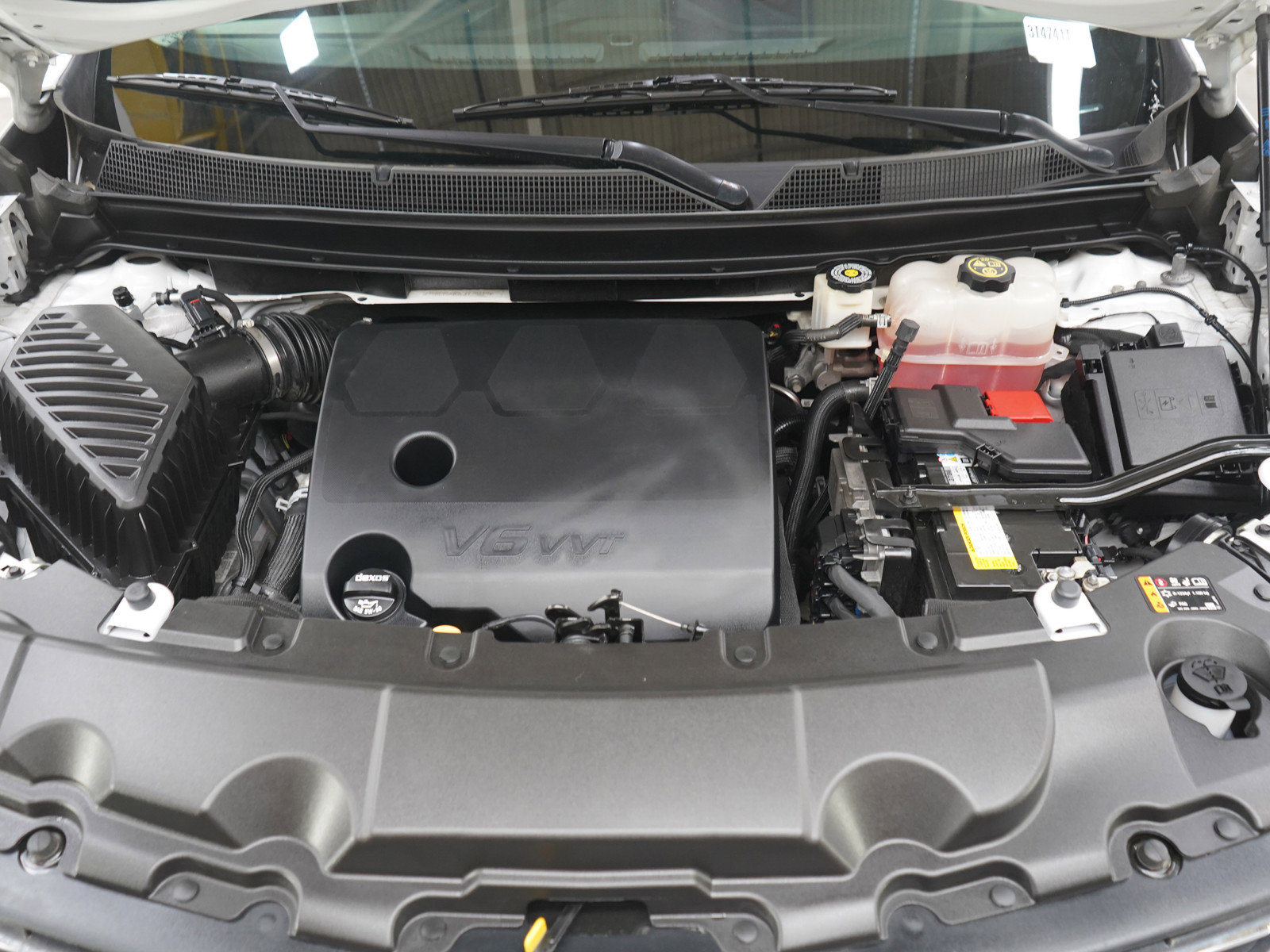 Used 2020 Chevrolet Traverse LT AWD/4WD image 32