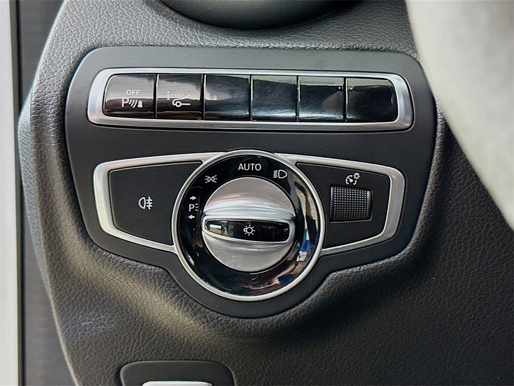 Used 2016 Mercedes-Benz C 63 AMG S image 12