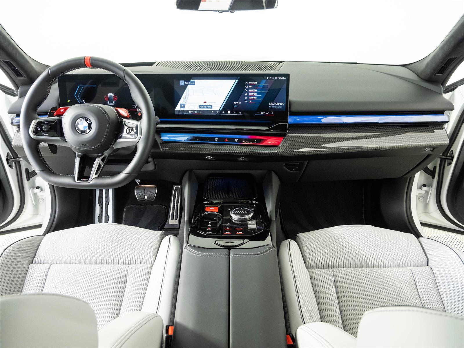 Used 2026 BMW M5 Touring w/ M Driver's Package AWD/4WD image 17