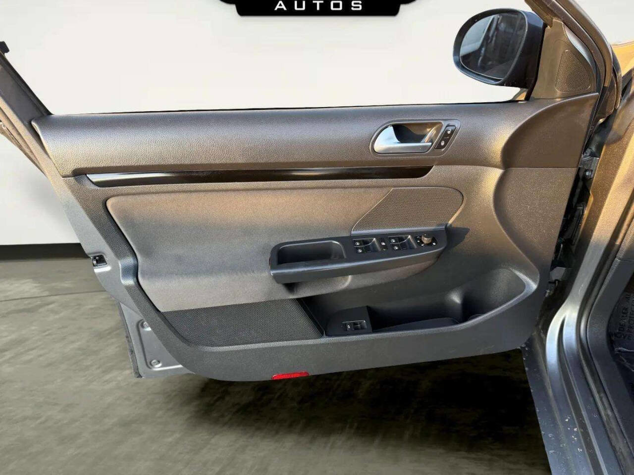 Used 2013 Volkswagen Jetta S image 14