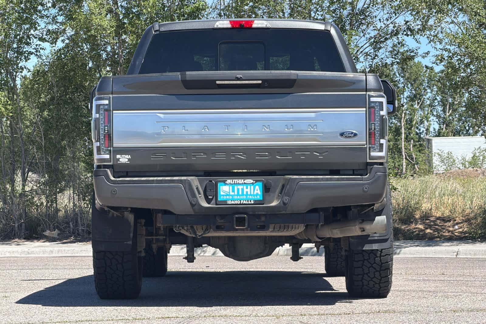 Used 2019 Ford F250 Platinum w/ Platinum Ultimate Package AWD/4WD image 7