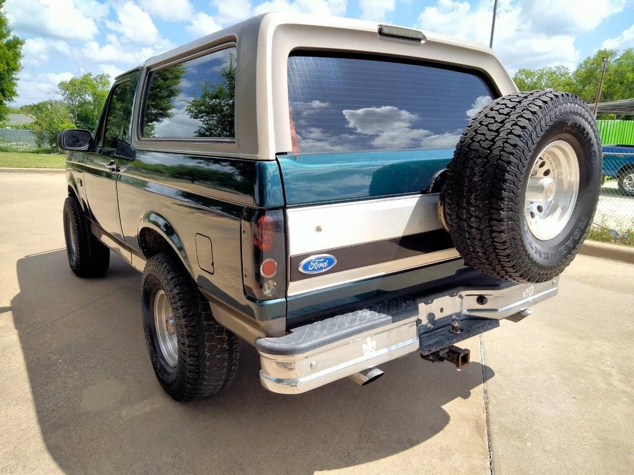 Used 1993 Ford Bronco Eddie Bauer image 7