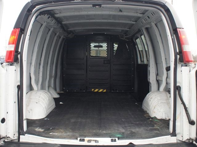 Used 2020 Chevrolet Express 2500 w/ Driver Convenience Package image 9