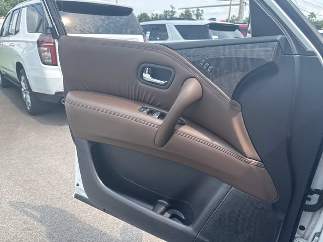 Used 2023 Nissan Armada Platinum w/ Captain's Chairs Package AWD/4WD image 12